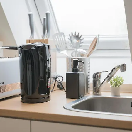 Home2stay Kitchen,wifi,smart Tv New * Wendlingen am Neckar