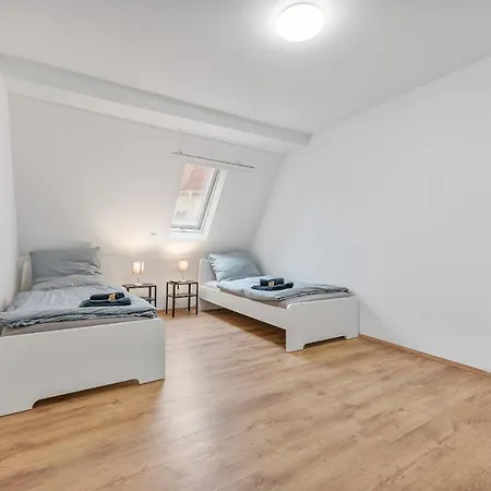 Grosszuegige Monteurwohnungen In Mit Smart Tv, Wifi, Parkplatz 公寓 *