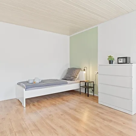 公寓 Grosszuegige Monteurwohnungen In Mit Smart Tv, Wifi, Parkplatz 内卡河畔文德林根