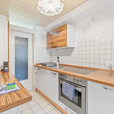 Grosszuegige Monteurwohnungen In Mit Smart Tv, Wifi, Parkplatz 内卡河畔文德林根