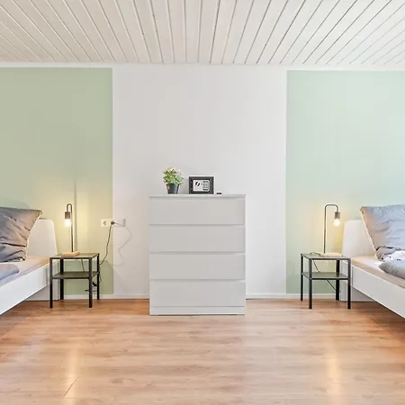 Grosszuegige Monteurwohnungen In Mit Smart Tv, Wifi, Parkplatz