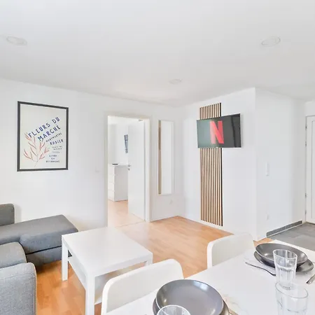 Appartamento Home2stay In Mit Smart Tv, Wifi, Parkplatz Wendlingen am Neckar