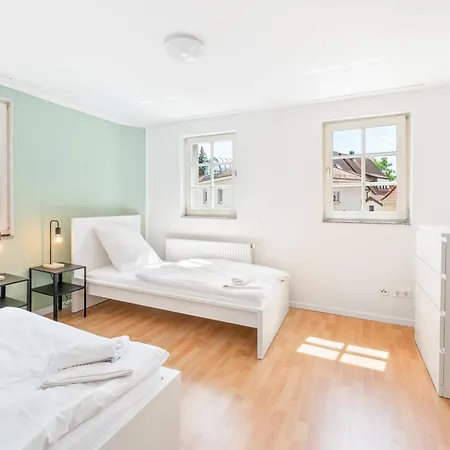 Grosszuegige Monteurwohnungen In Mit Smart Tv, Wifi, Parkplatz 公寓 内卡河畔文德林根