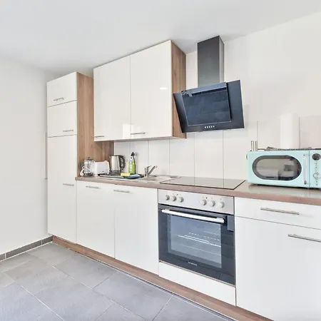 Grosszuegige Monteurwohnungen In Mit Smart Tv, Wifi, Parkplatz *